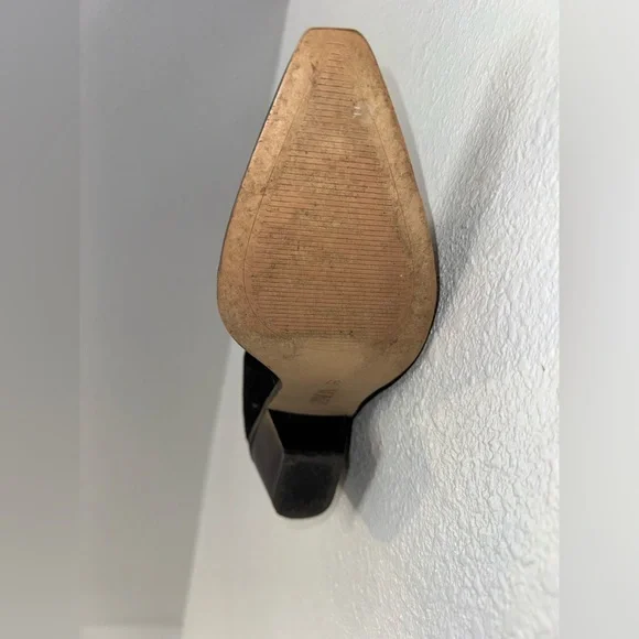 Zara Black Suede Women's Boots size 37 gently used - Picture 4 of 8